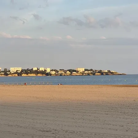 Front De Apartament *