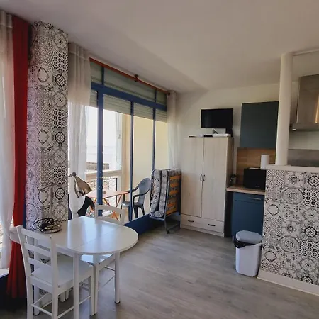 Apartament Front De Royan